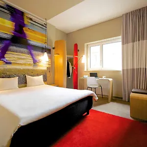 Ibis Centro 3* Milan